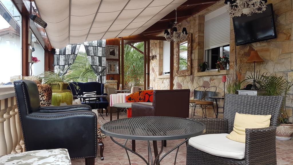 Hosteria Las Vinas Noja Exterior photo